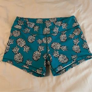 Born primitive shorts